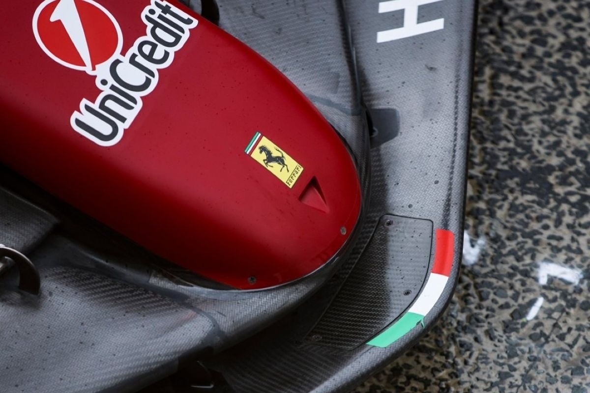 és - Lerántotta a leplet a 2026-os autója nevéről a Ferrari