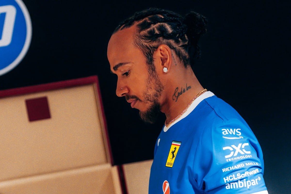  - Hamilton küzd a Ferrarihoz való alkalmazkodással: „Teljesen más vezetési stílust kell használnom"