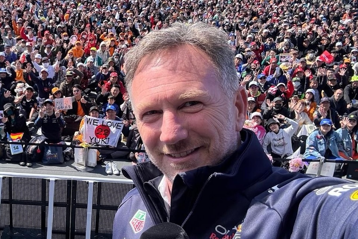 és  - A Red Bull kirúgta, az amerikaiak tárt karokkal várják Hornert