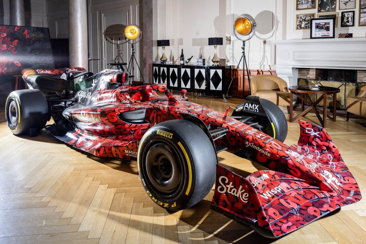 Különleges festést villantott az Alfa Romeo