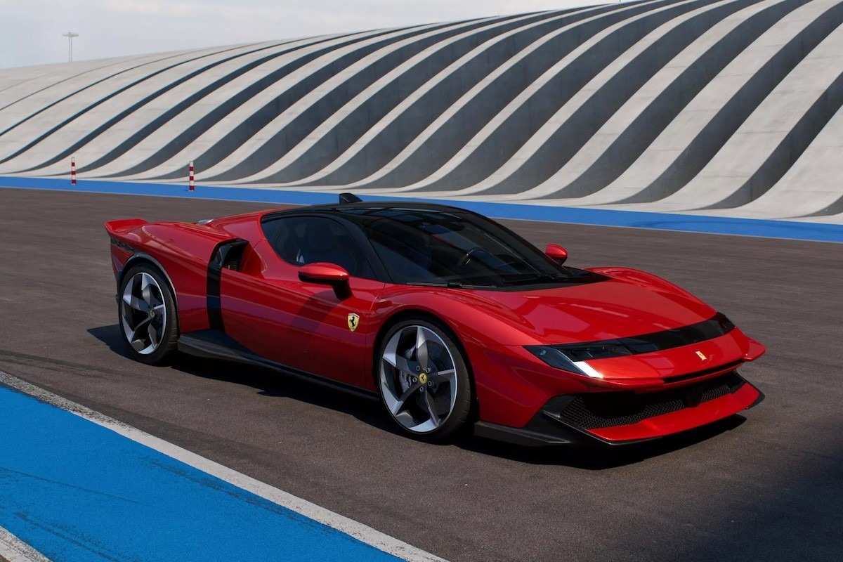 Visszatért a Ferrari Testarossa!