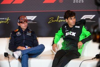 Red Bull Racing - Még a szerződése kapcsán is segített neki – ilyen Verstappen és a brazil pilóta kapcsolata