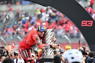 Ducati Lenovo Team - Az F1-es világbajnok honfitárs is kalapot emel a „kivételes” Marc Marquez előtt