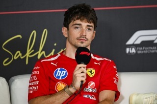A korábbi pilóta szerint Leclerc mérges, elszánt és bizonyítani akar - a kérdés így megint a Ferrari