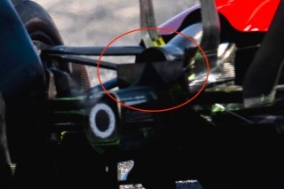 Ferrari - Az első számítások szerint nagyon belenyúlt a tutiba a Ferrari egy apró szárnyelemmel