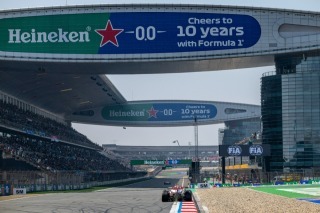 Az utált helyszínből aranybánya lett: egymillió nézőre fáj a kínaiak foga