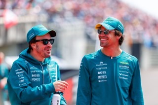 Házi bajnoksággal ütik el az időt az Aston Martin szenvedő pilótái