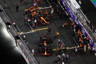 Újabb információk érkeztek a bahreini és szaúdi futamok sorsáról