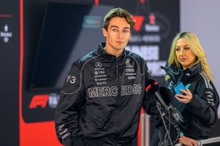 Mercedes - Russell nekiment a Ferrarinak, önző hozzáállást emleget a rajtszabályok körül