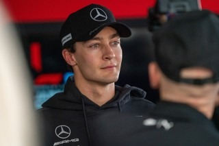 Mercedes - Brundle szerint Russell pont akkor omlott össze Japánban, amikor észnél kellett volna lennie