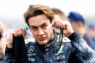 Mercedes - „Ez kib***ottul fantasztikus” - Kiszivárgott Russell dühös rádiózása, súlyos hiba tette tönkre a futamát