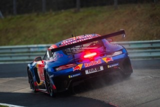 Újra Mercedest vezet Max Verstappen: megvan a következő versenyének időpontja (videó)