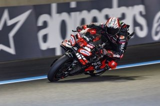 MotoGP: Bezzecchi-pole, meglepő első sor, Marquez-szenvedés az indonéz időmérőn!