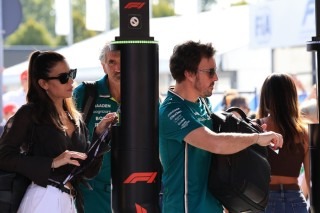 Aston Martin - Sajtóhírek szerint Fernando Alonso hamarosan apa lesz