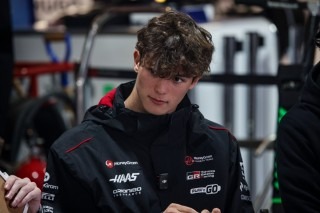 Haas - Bearman aggodalmát fejezte ki a Las Vegas-i pálya biztonsági kockázatai miatt