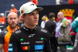 McLaren - Piastri szerint kockázatosak a rajtok, lépnie kell az FIA-nak