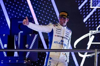  - „Egyáltalán nem számítottam rá” – Sainz „a fellegekben jár” az újabb dobogója után