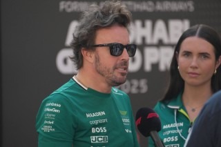 Aston Martin - Alonso üzent Norrisnak: "2010"