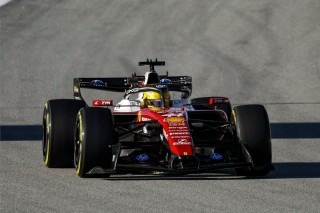  - Hamilton nem siet az ítélkezéssel a Ferrariról: „Még túl korai lenne bármit kijelenteni”