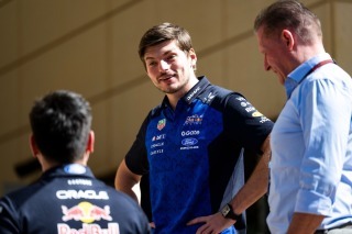 McLaren - Verstappen rövidre zárta a rajtkérdést: „Ha nem érzed magad biztonságban, indulhatsz a bokszból is”