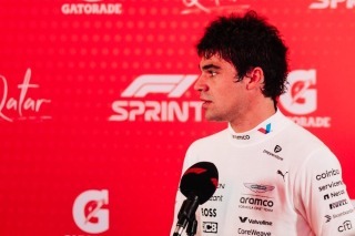  és  - „Igazságtalan helyzet" – Alonso miatt szorulhatott a háttérbe Lance Stroll