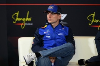 Red Bull Racing - „Horror-show” Sanghajban – Verstappen szerint vezethetetlen a Red Bull