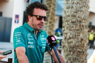 Aston Martin - Alonso a Hondáról: Csak egyetlen csapattal kellene foglalkozniuk, még sincs pótalkatrészünk...