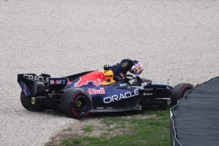Red Bull Racing - Friss információkat közölt a Red Bull Verstappen rejtélyes melbourne-i kicsúszásáról