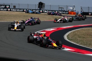 Red Bull Racing - Kínos adat a Red Bullnak – a Racing Bulls többet hoz ki ugyanabból a motorból?