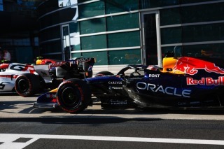 Red Bull Racing - Kiszivárgott fotó buktatta le a Red Bullt: kiderült, mekkora túlsúllyal küzd az autó