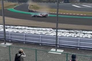 Haas - Eddig nem látott nézetből Bearman félelmetes becsapódása a Japán Nagydíjról