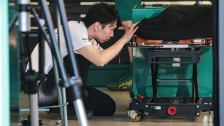 Aston Martin - Kritika ide vagy oda, a Honda szerint éjjel-nappal zajlik a munka