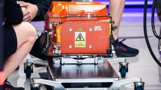 Mercedes - Szigorúan őrzött titok a Forma–1-ben: így készülnek a modern erőforrások legérzékenyebb elemei