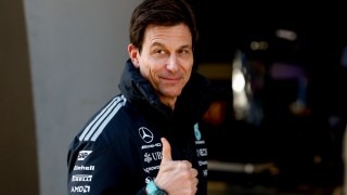 Mercedes - Toto Wolff nyitott a V8-as motorok F1-es visszatérésére, de egy komoly feltételt szabott
