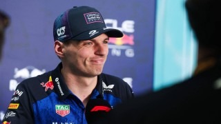 Red Bull Racing - Verstappen: „Négy másodpercet buktunk Hamilton miatt”