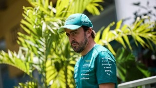 Aston Martin - „Nos, nagyjából itt tartunk, a mezőny végén vívjuk a saját csatáinkat” - Alonso szerint tesztelni jöttek Miamiba