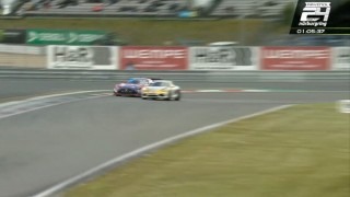 Centikre volt Verstappen a becsapódástól, még ezt is bevállalta