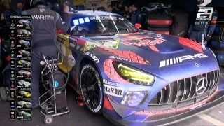 Videón Verstappenék drámája - röviddel a vége előtt bukták el a biztosnak tűnő győzelmet