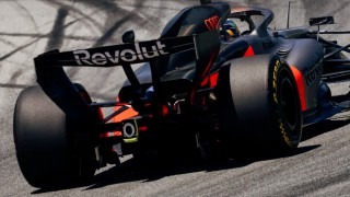 Audi - Titokban egy továbbfejlesztett motort vetett be az Audi Barcelonában