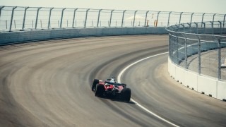 Ferrari - Extra felvételeken Hamilton és Leclerc madridi F1-es forgatása a Ferrarival