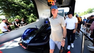 Meghatódva nyilatkozott Newey, miután kipróbálhatta a Red Bull hiperautóját