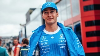 Mercedes - Russell biztos benne, hogy egy jobb rajtpozícióval dobogóra állt volna