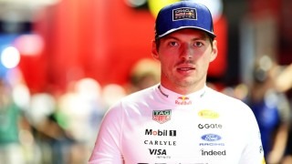 Verstappen csak a hatalmas fizetésemelés miatt hosszabbított a Red Bullnál?