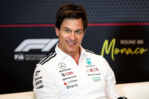  és  - „Könyörtelen leszek!" – Wolff kemény figyelmeztetése a Mercedes csapatának