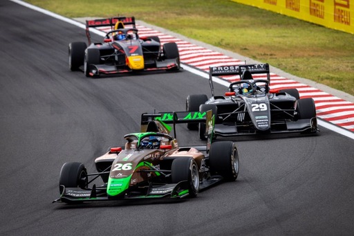 Trident - Thai pilóta diadalmaskodott a silverstone-i F3-as sprintfutamon