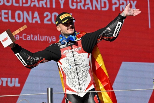 A Moto2 sztárja döntés előtt: marad vagy vált Aron Canet?