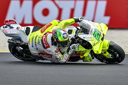 Különleges festéssel versenyeznek a VR46 pilótái Mugellóban