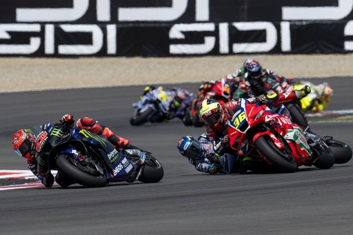 A MotoGP versenyzők és a rajtszámok mögötti történetek