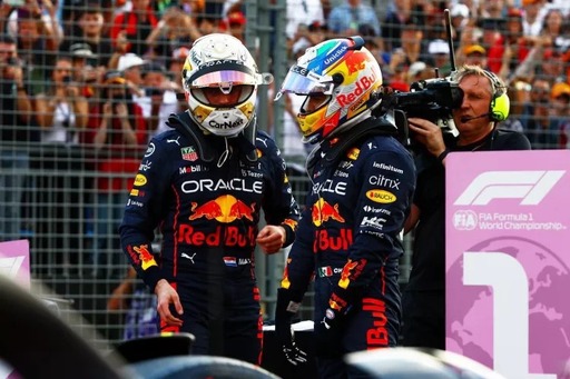 Red Bull Racing - "Még nem veszett el Verstappen esélye a címre, de..."
