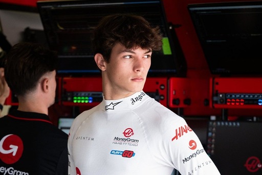 Haas - Bearman már csak két pontra van az eltiltástól